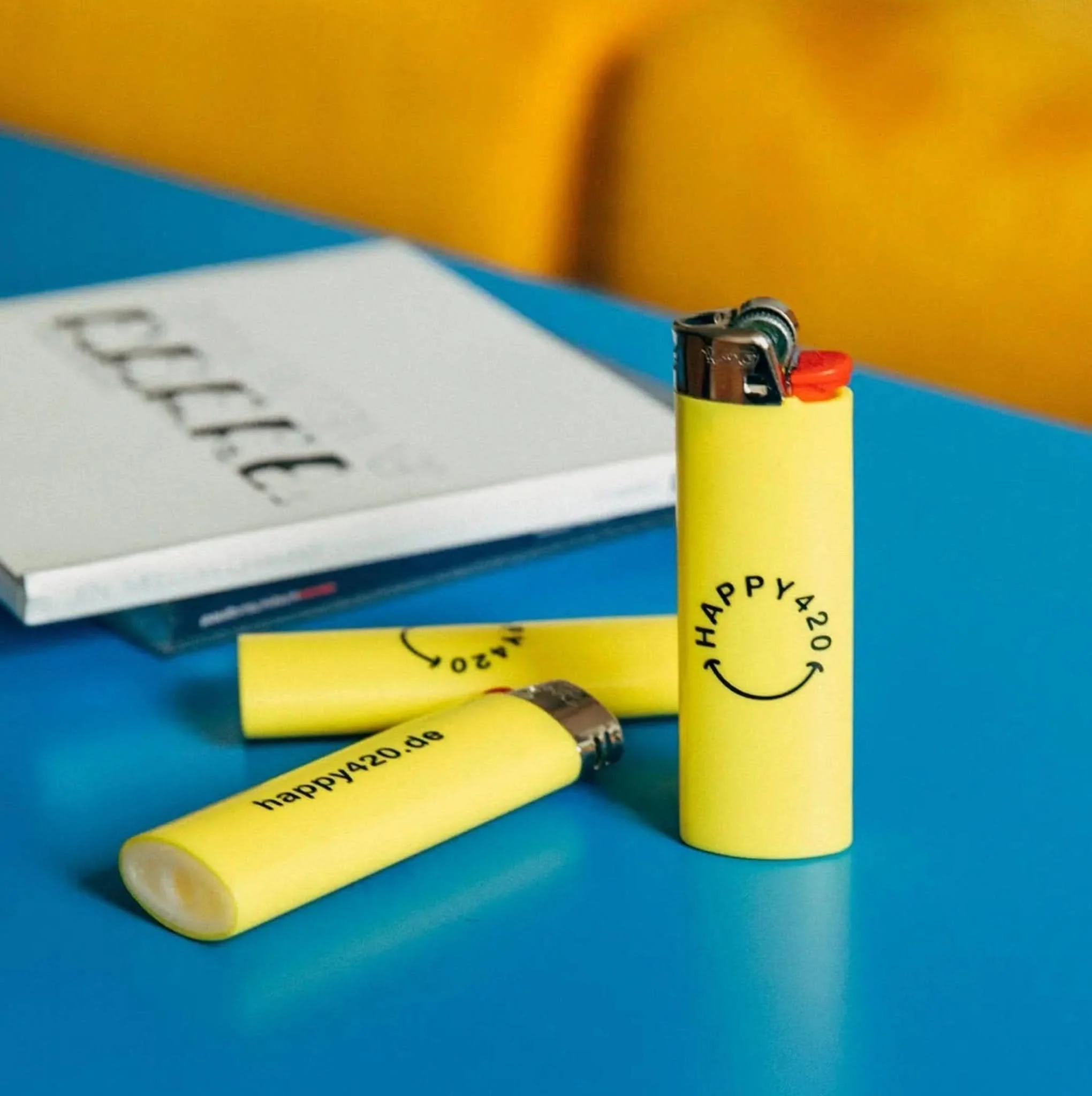 Happy420 BIC Feuerzeug - groß - Image 4