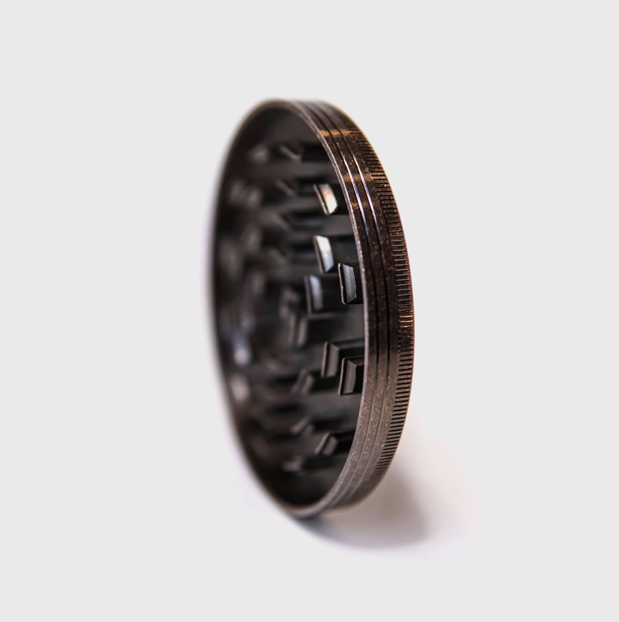 Happy420 Riesen Grinder - Smile - Image 4