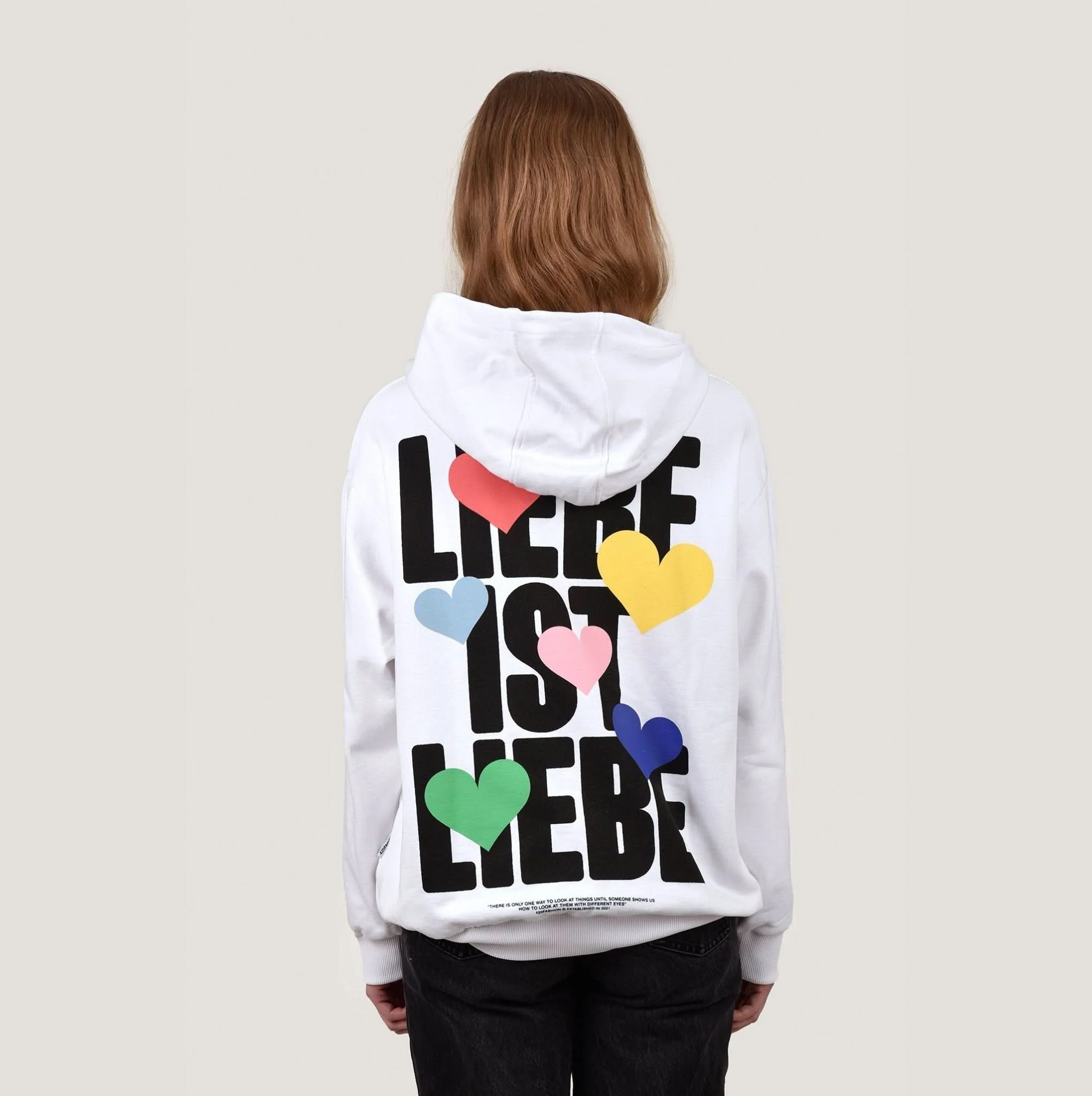 LIEBE IST LIEBE H – White oversize